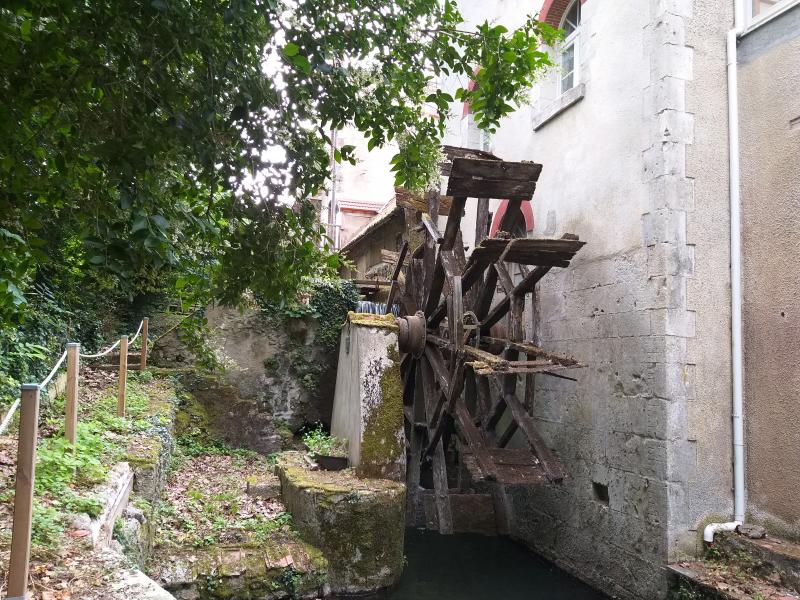 Ancien moulin- Chatillon sur Loire à vendre