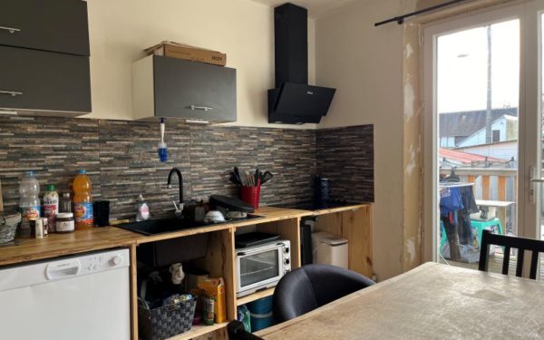 Maison de village avec vue sur étang - COULLONS 45720 à vendre