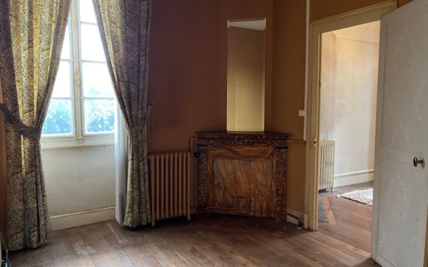 Grande maison avec cour - BRIARE à vendre 45250