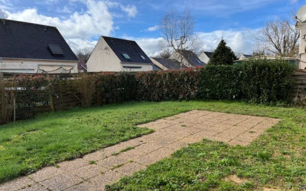Maison de plain-pied - BRIARE 45250 à vendre