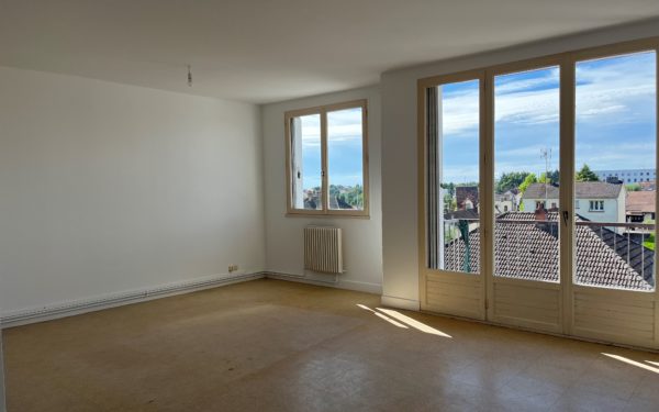 Appartement avec balcon - GIEN 45500 à louer