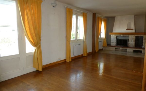 Maison sur sous-sol avec jardin - POILLY-LEZ-GIEN 45500 à vendre