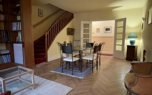 Spacieuse maison en centre-ville - GIEN 45500 à vendre