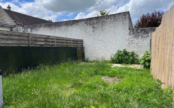 Maison meublée en centre-ville avec jardin - GIEN 45500 à louer