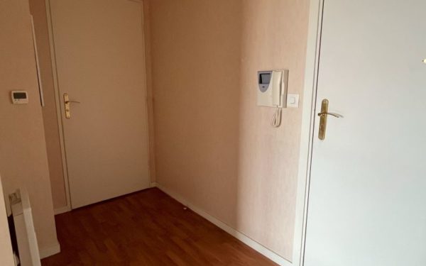 Appartement type F2 - GIEN 45500 à louer