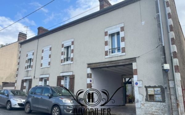 Immeuble de rapport composé de 3 appartements à la location - OUZOUER-SUR-TRÉZÉE 45250 à vendre