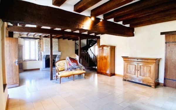 Ensemble de 2 maisons de bourg à vendre PIERREFITTE ES BOIS 45360