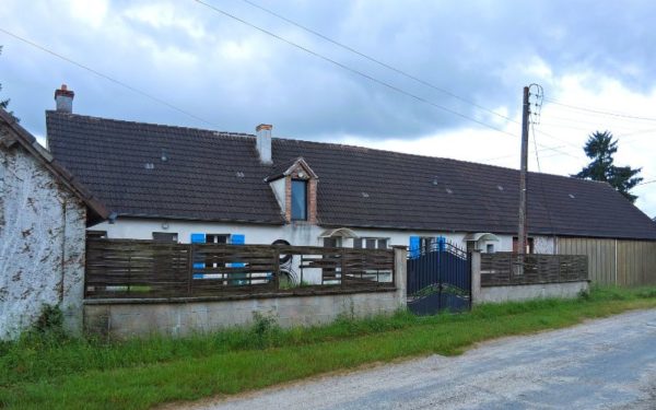 Ancien corps de ferme en cours de rénovation COULLONS 45720 à vendre