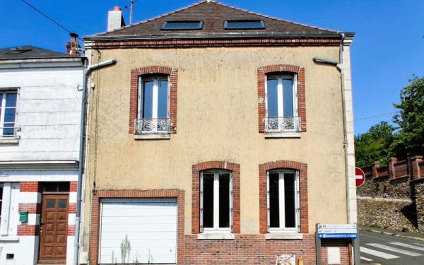 Maison de ville - 3 chambres - Garage Gien 45500 à vendre